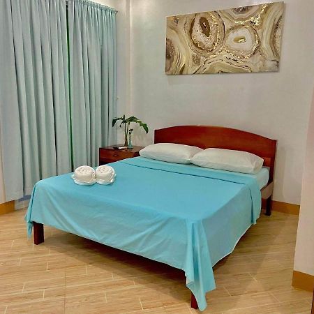 Coombsguesthouse Siquijor Bagian luar foto